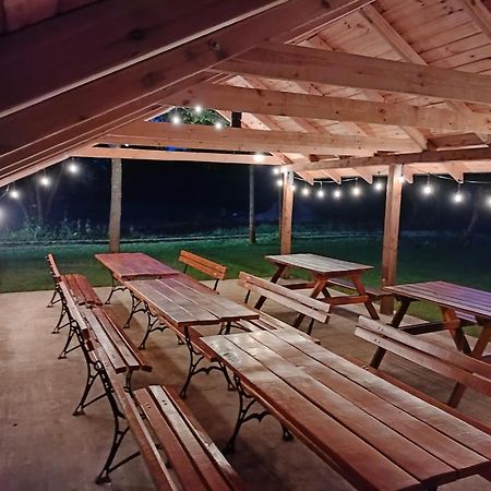 Hotel Lesne Zacisze-Pole Namiotowe à Pisklaki Extérieur photo